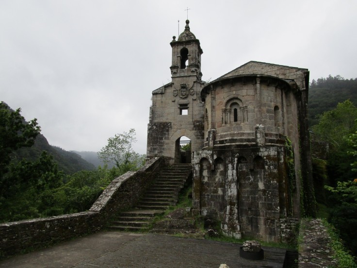 Monasterio de Caaveiro.